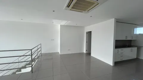 u203,1lagoon beach (6).